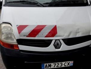 Fourgon avec parois et toit rigide Renault Master