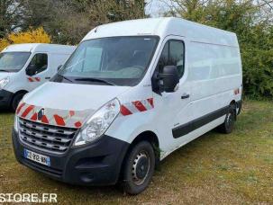 Fourgon avec parois et toit rigide Renault Master