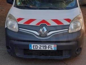 Fourgon avec parois et toit rigide Renault Kangoo