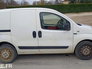 Fourgon avec parois et toit rigide Citroën Nemo