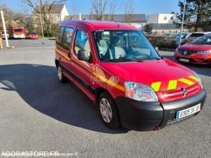 Fourgon avec parois et toit rigide Citroën Berlingo