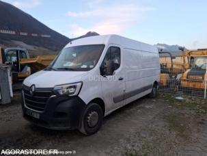 Fourgon avec parois et toit rigide Renault Master
