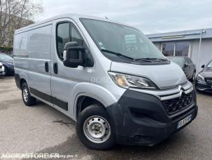 Fourgon avec parois et toit rigide Citroën Jumper