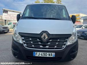 Fourgon avec parois et toit rigide Renault Master