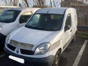 Fourgon avec parois et toit rigide Renault Kangoo
