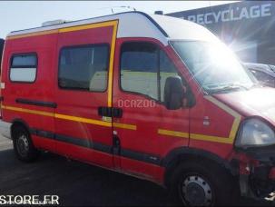 Fourgon avec parois et toit rigide Renault Master