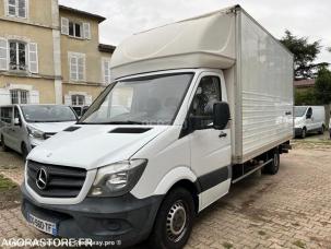 Fourgon avec parois et toit rigide Mercedes Sprinter