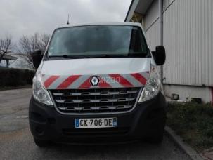 Fourgon avec parois et toit rigide Renault Master