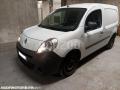 Fourgon avec parois et toit rigide Renault Kangoo