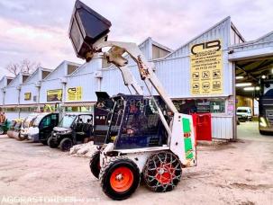 Mini-chargeuse Bobcat 643