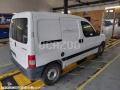 Fourgon avec parois et toit rigide Peugeot Partner
