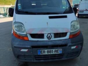 Fourgon avec parois et toit rigide Renault Trafic
