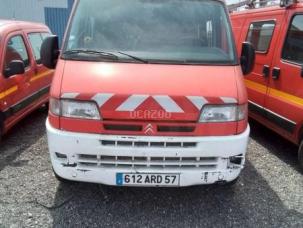 Fourgon avec parois et toit rigide Citroën Jumper