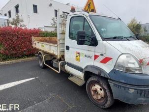 Benne basculante de chantier et de TP Renault Mascott