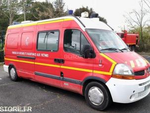 Fourgon avec parois et toit rigide Renault Master