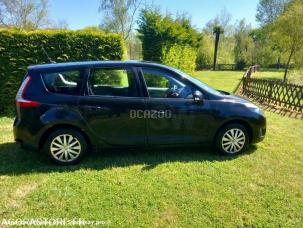 Fourgonnette dérivée de VP Renault Mégane Scénic