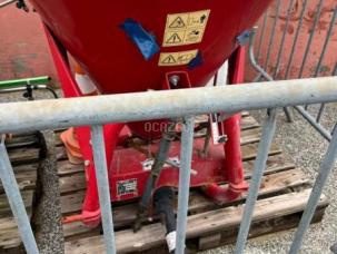 Distributeur d'engrais nc