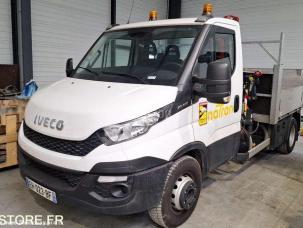 Benne basculante de chantier et de TP Iveco 70C21