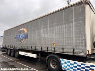 Carrosserie à parois latérales souples coulissantes (PLSC) Krone