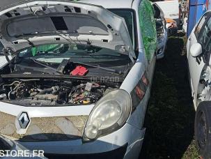 Fourgon avec parois et toit rigide Renault Kangoo