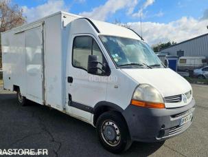 Fourgon avec parois et toit rigide Renault Master