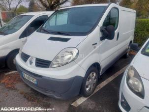 Fourgon avec parois et toit rigide Renault Trafic