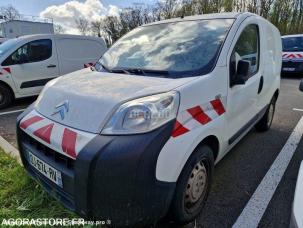 Fourgon avec parois et toit rigide Citroën Nemo