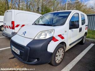 Fourgon avec parois et toit rigide Citroën Nemo