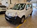 Fourgon avec parois et toit rigide Renault Kangoo