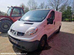 Fourgon avec parois et toit rigide Renault Trafic