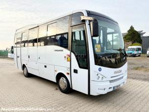 Autobus Isuzu Turquoise