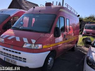 Fourgon avec parois et toit rigide Fiat Ducato