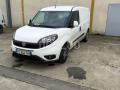Fourgon avec parois et toit rigide Fiat DOBLO