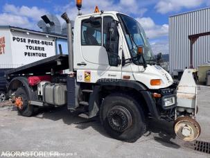 Plateau Mercedes UNIMOG U400