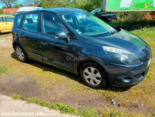 Fourgonnette dérivée de VP Renault Megane