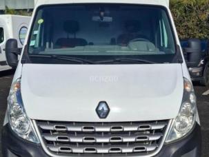 Fourgon avec parois et toit rigide Renault Master