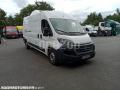 Fourgon avec parois et toit rigide Fiat Ducato