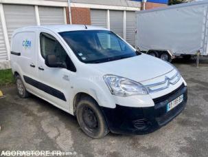 Fourgon avec parois et toit rigide Citroën Berlingo