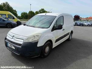 Fourgon avec parois et toit rigide Citroën Berlingo