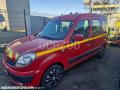 Fourgon avec parois et toit rigide Renault Kangoo