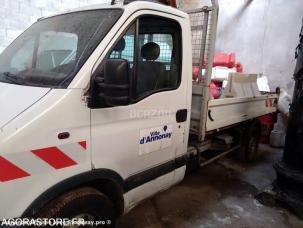 Benne basculante de chantier et de TP Renault Master