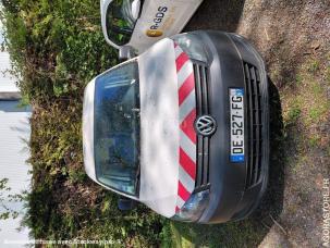 Fourgon avec parois et toit rigide Volkswagen Caddy