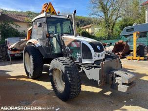 Tracteur agricole Renault ERGOS 446