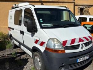 Fourgon avec parois et toit rigide Renault Master