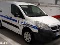 Fourgon avec parois et toit rigide Peugeot Partner