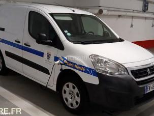 Fourgon avec parois et toit rigide Peugeot Partner