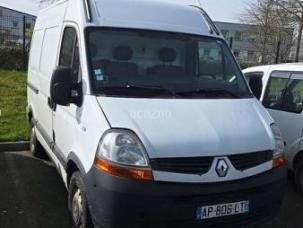 Fourgon avec parois et toit rigide Renault Master