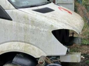 Fourgon avec parois et toit rigide Mercedes Sprinter