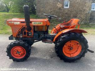Micro tracteur Kubota             ZB7001