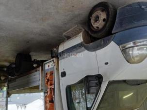 Benne basculante de chantier et de TP Renault Mascott